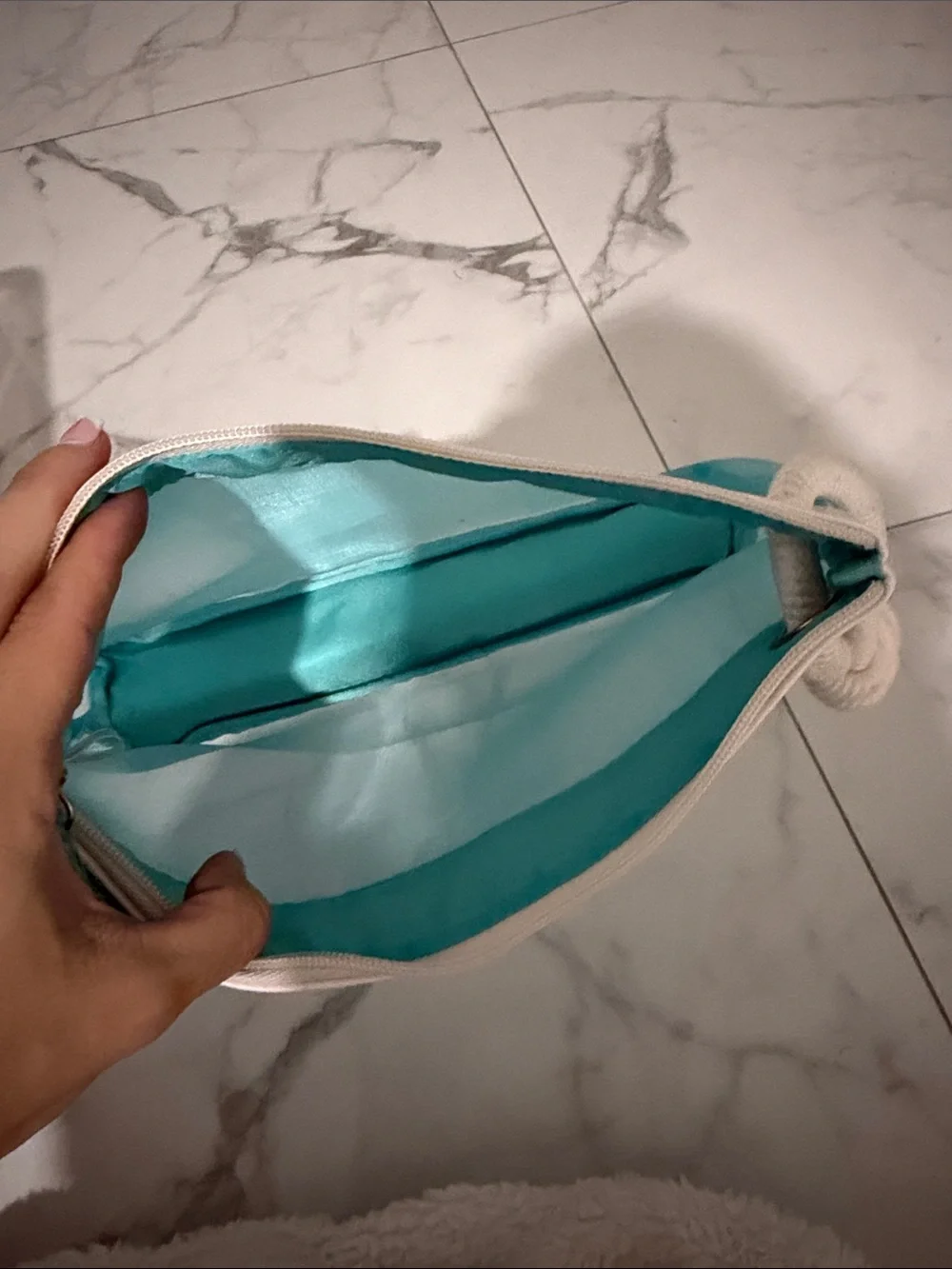 Victoria's Secret Teal and White Mesh Cosmetic Pouch or beach bag wristlet @@@